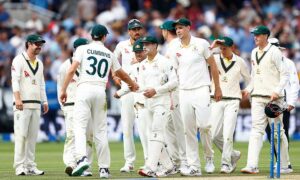 Controversy Over A Run-Out In The 5th Day Of The 2nd Ashes Test