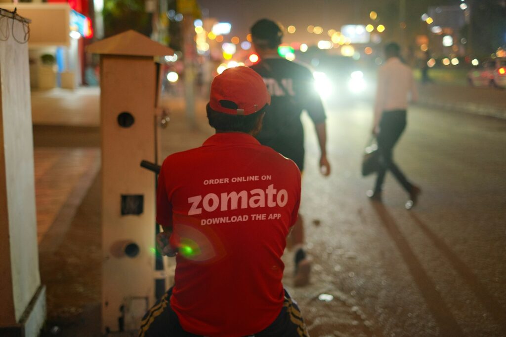Zomato Earns a Net Profit of More Than A 100 Crore